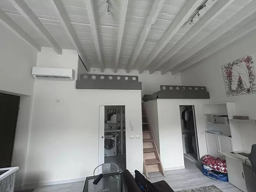 Immagine 3 di Camera condivisa in affitto  in Via Ambrogio De Marchi Gherini a Milano