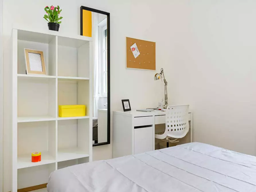 Immagine 4 di Camera in affitto  in Via Mauro Macchi a Milano