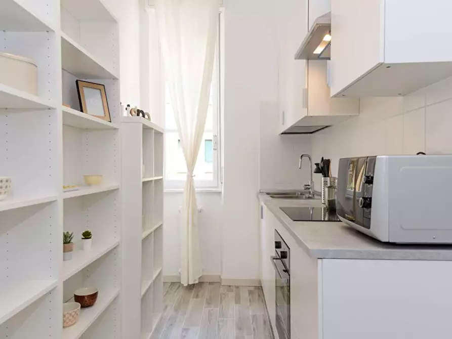 Immagine 8 di Camera in affitto  in Via Mauro Macchi a Milano