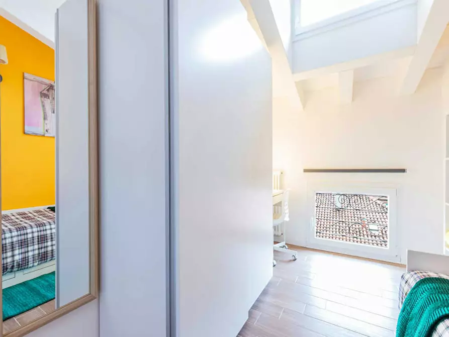 Immagine 6 di Camera in affitto  in Viale Alfredo Oriani a Bologna