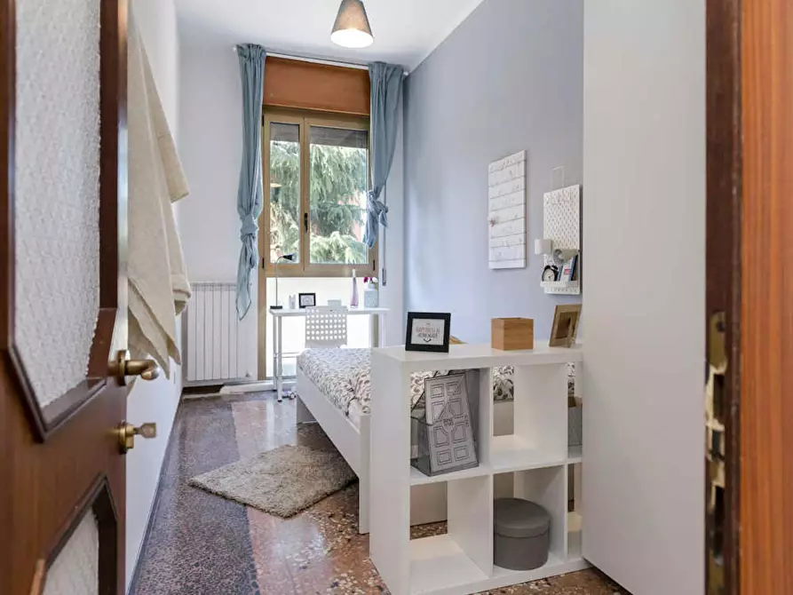 Immagine 1 di Camera in affitto  in Viale Giovanni Vicini a Bologna