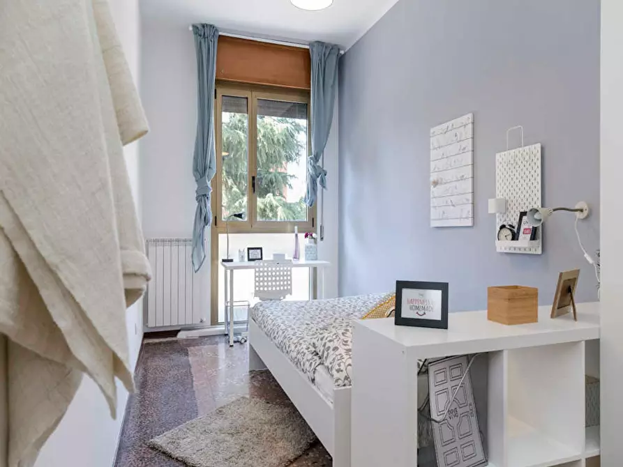 Immagine 3 di Camera in affitto  in Viale Giovanni Vicini a Bologna