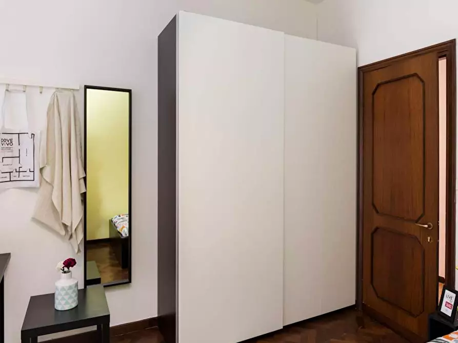 Immagine 6 di Camera in affitto  in Viale Giovanni Vicini a Bologna