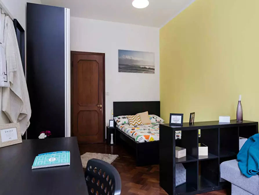 Immagine 7 di Camera in affitto  in Viale Giovanni Vicini a Bologna