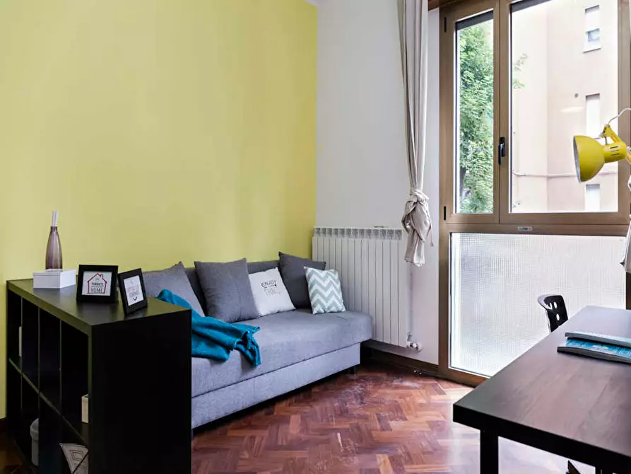 Immagine 3 di Camera in affitto  in Viale Giovanni Vicini a Bologna