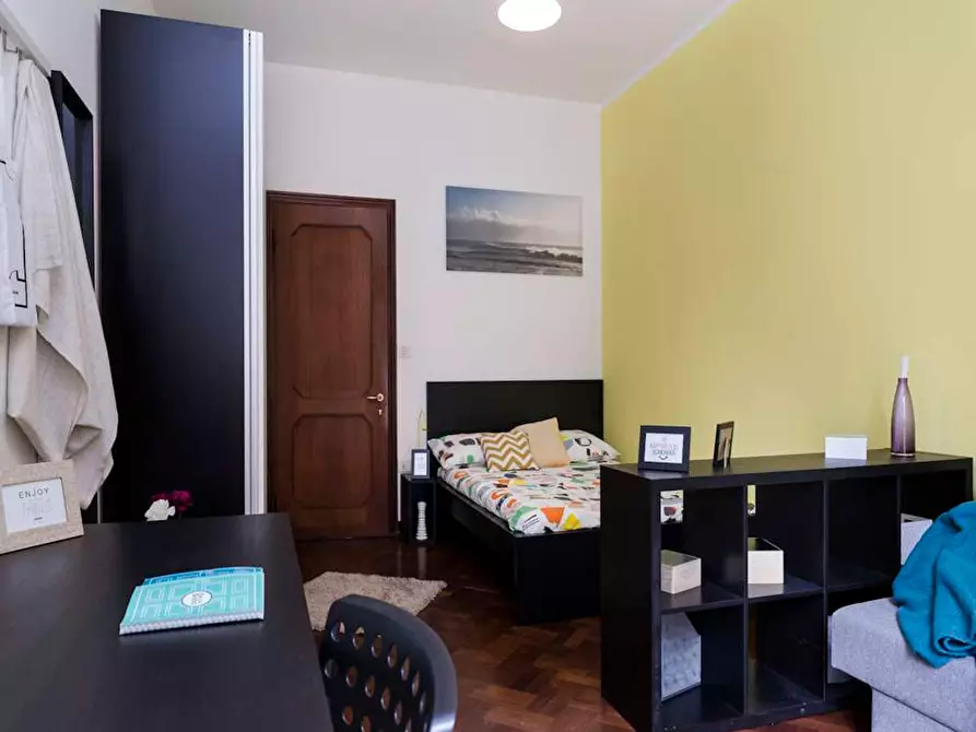 Immagine 5 di Camera in affitto  in Viale Giovanni Vicini a Bologna