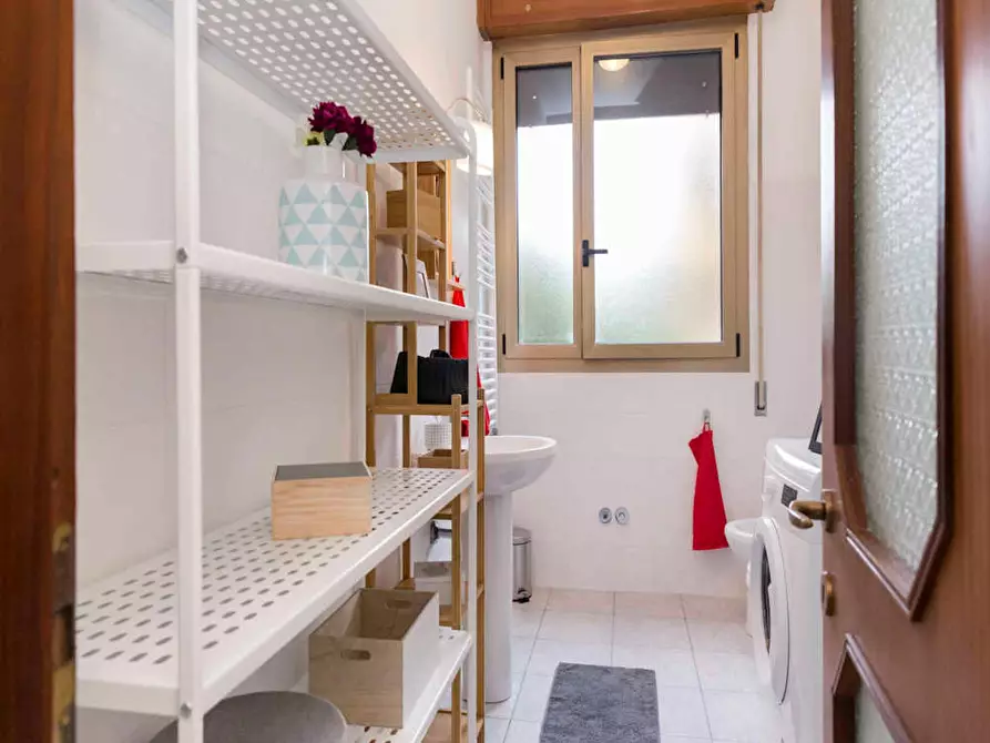 Immagine 9 di Camera in affitto  in Viale Giovanni Vicini a Bologna