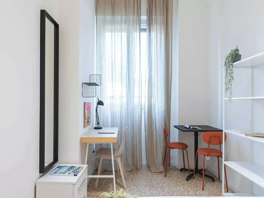 Immagine 3 di Camera in affitto  in Viale Carlo Espinasse a Milano