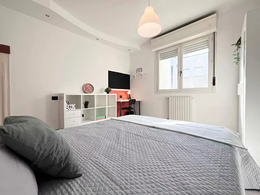 Immagine 6 di Camera in affitto  in Via Giovanni Segantini a Bologna