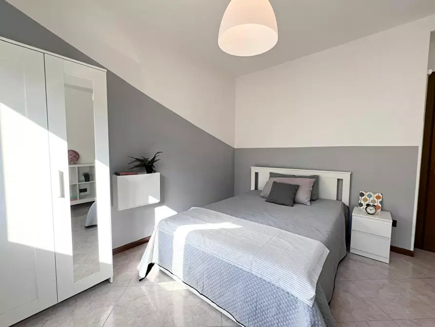 Immagine 9 di Camera in affitto  in Via Giovanni Segantini a Bologna