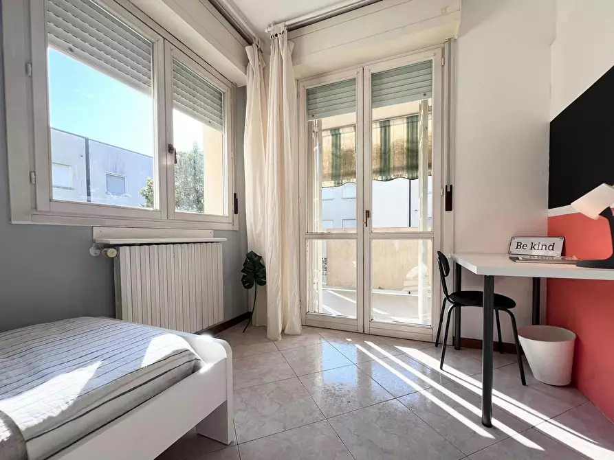 Immagine 7 di Camera in affitto  in Via Giovanni Segantini a Bologna