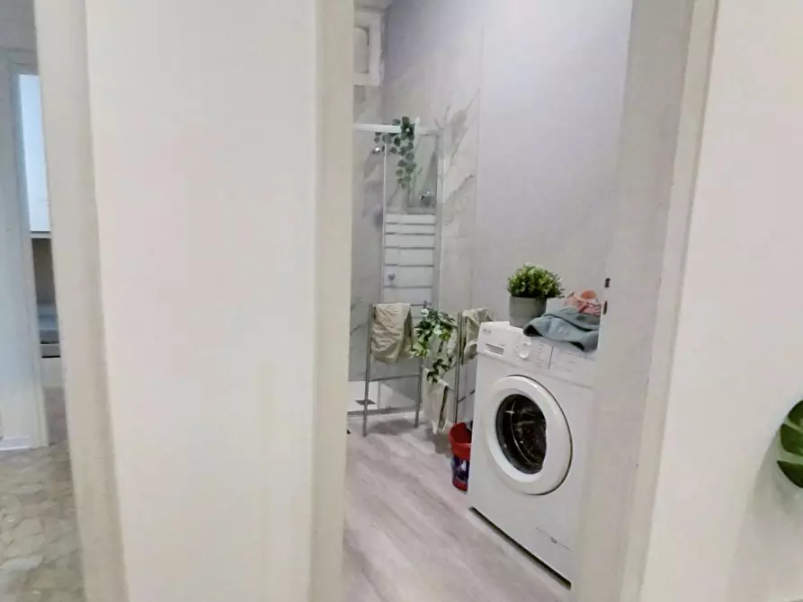 Immagine 2 di Camera in affitto  in Viale Alfredo Oriani a Bologna