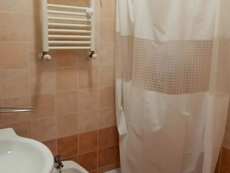 Immagine 3 di Camera in affitto  in Via Francesco di Benedetto a Roma