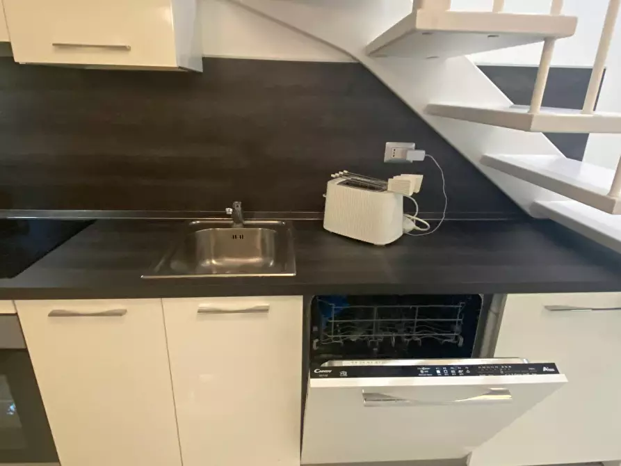 Immagine 7 di Appartamento in affitto  in Via Evangelista Torricelli a Milano