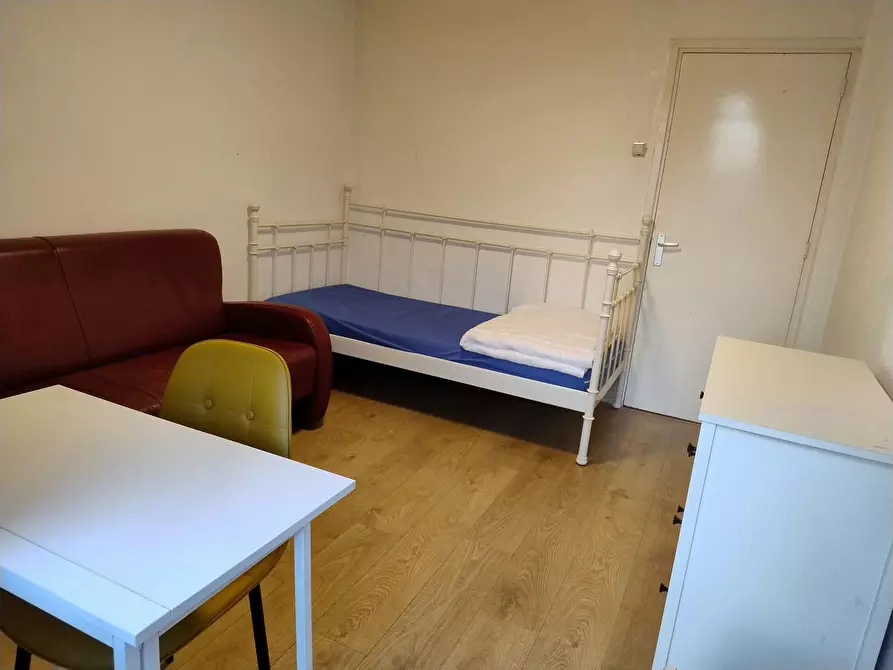 Immagine 6 di Camera in affitto  in Schrijnwerkersgaarde a 's-Gravenhage