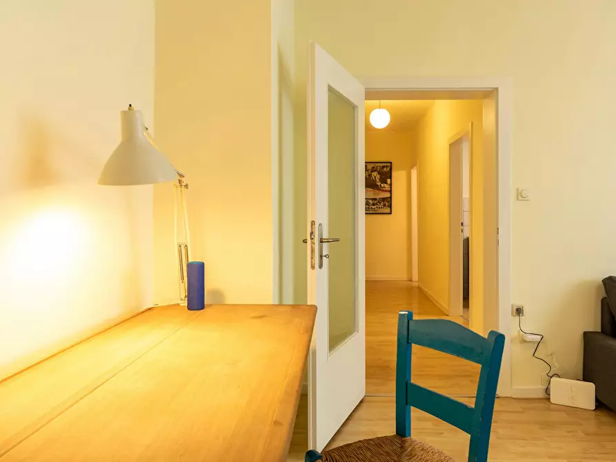 Immagine 5 di Appartamento in affitto  in Kirchfeldstraße a Düsseldorf