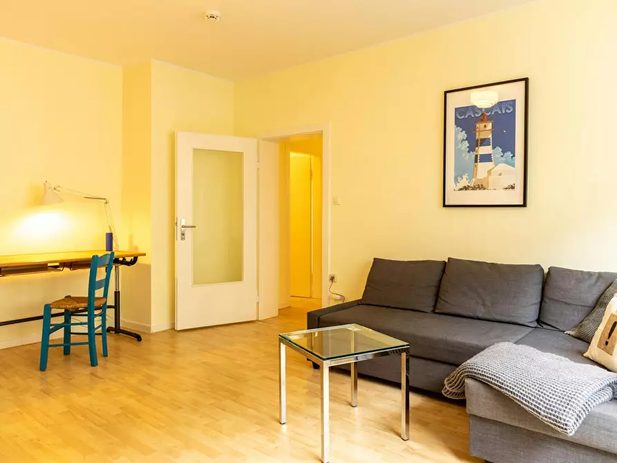 Immagine 1 di Appartamento in affitto  in Kirchfeldstraße a Düsseldorf