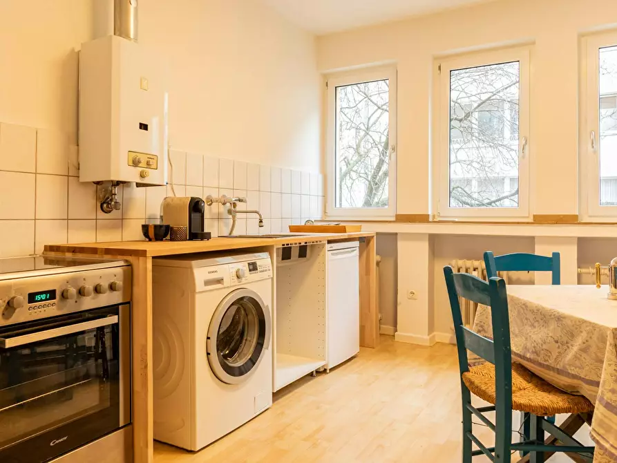 Immagine 7 di Appartamento in affitto  in Kirchfeldstraße a Düsseldorf