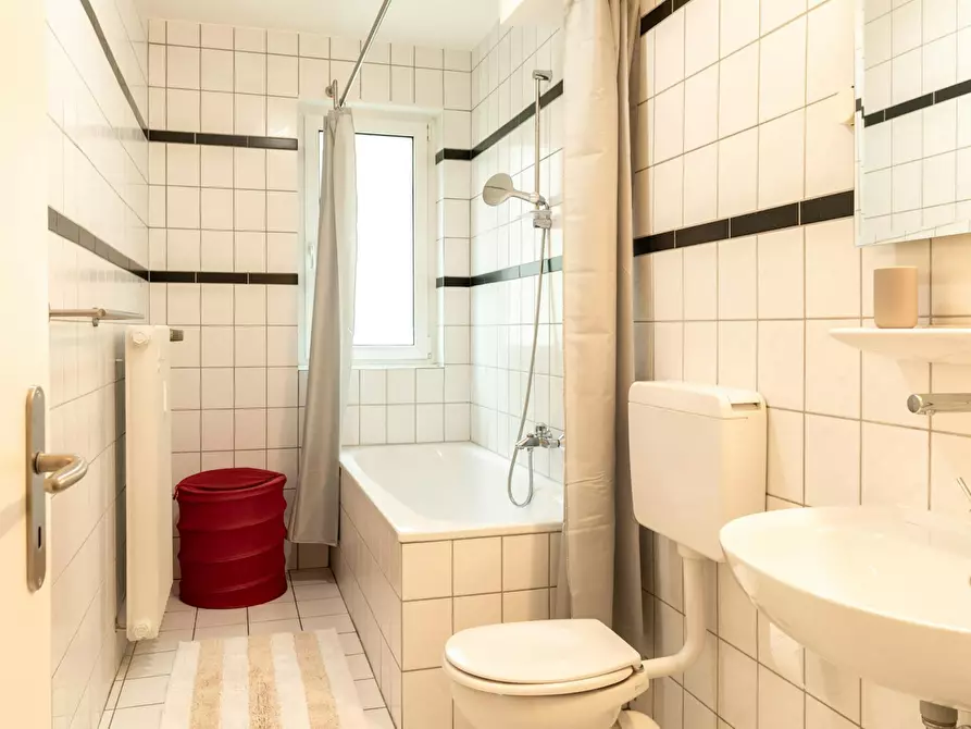 Immagine 9 di Appartamento in affitto  in Kirchfeldstraße a Düsseldorf