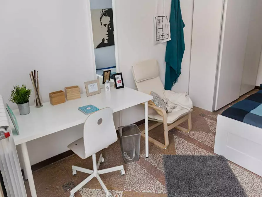 Immagine 4 di Camera in affitto  in Viale Giovanni Vicini a Bologna