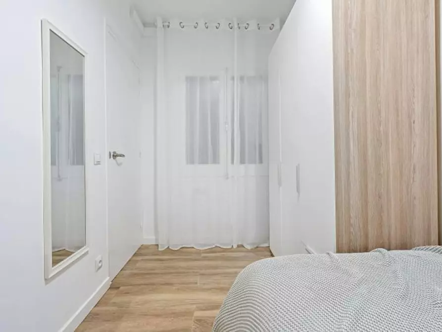 Immagine 4 di Camera in affitto  in Carrer de Sant Lluís a Reus