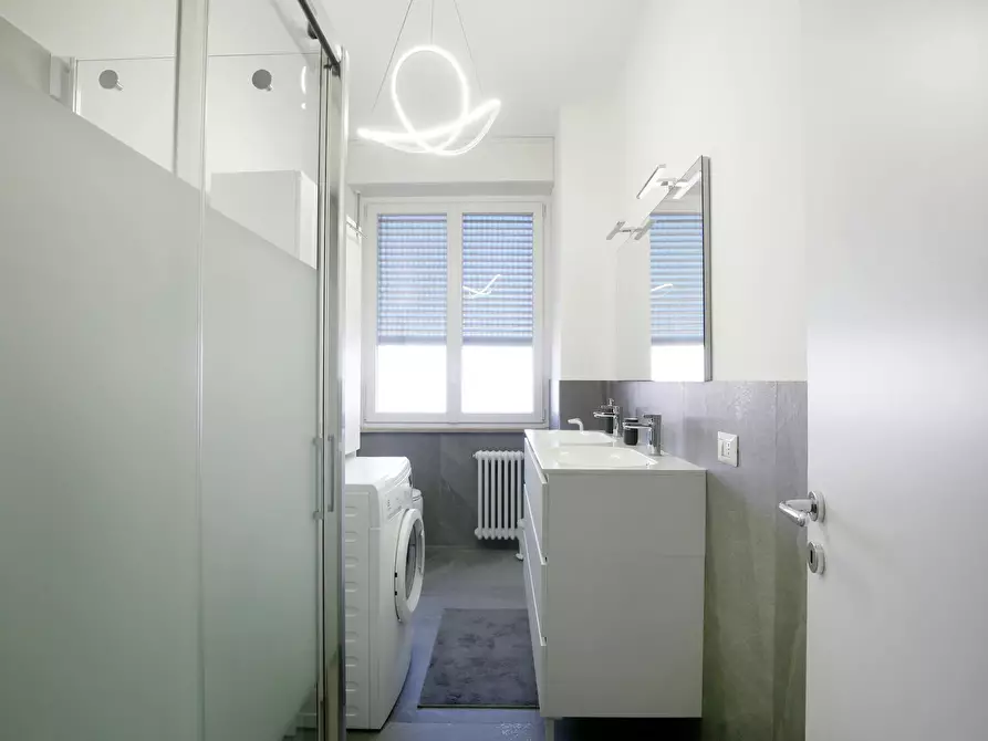 Immagine 2 di Camera in affitto  in Via Lodovico Pavoni a Milano