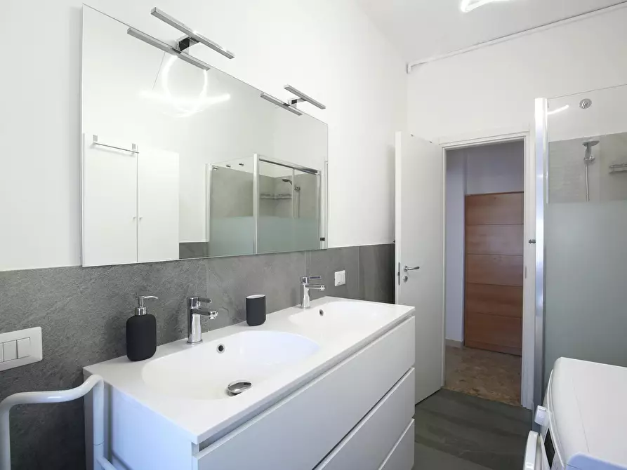 Immagine 4 di Camera in affitto  in Via Lodovico Pavoni a Milano