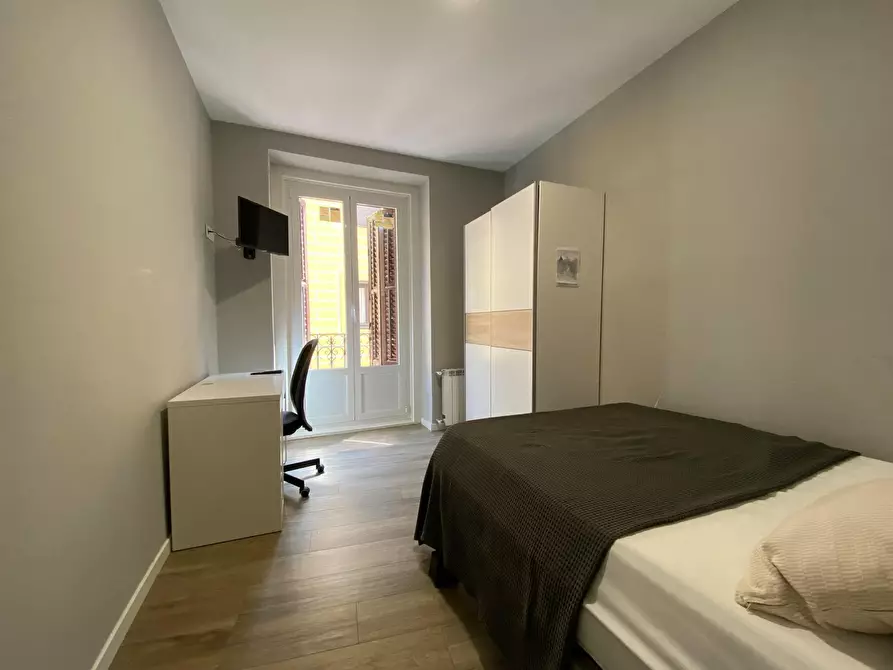 Immagine 1 di Camera in affitto  in Calle de Tetuán a Madrid