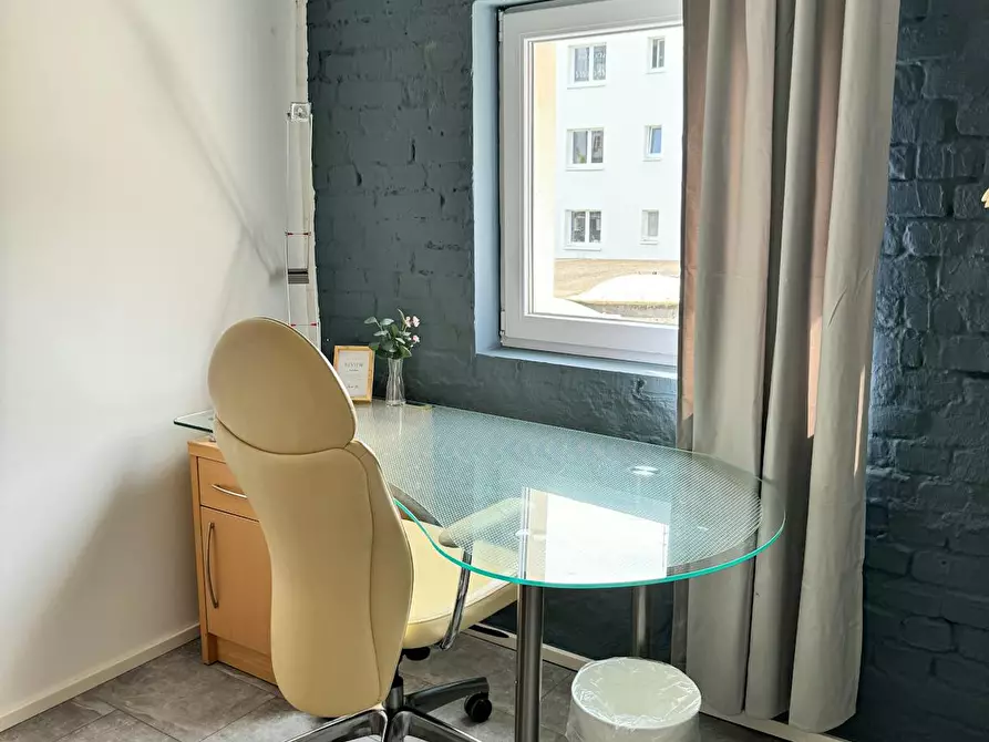Immagine 6 di Camera in affitto  in Hüttenstraße a Düsseldorf