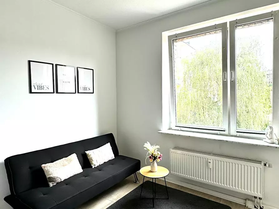 Immagine 10 di Appartamento in affitto  in Hüttenstraße a Düsseldorf