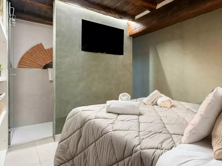 Immagine 9 di Appartamento in affitto  in Via della Vigna Vecchia a Firenze