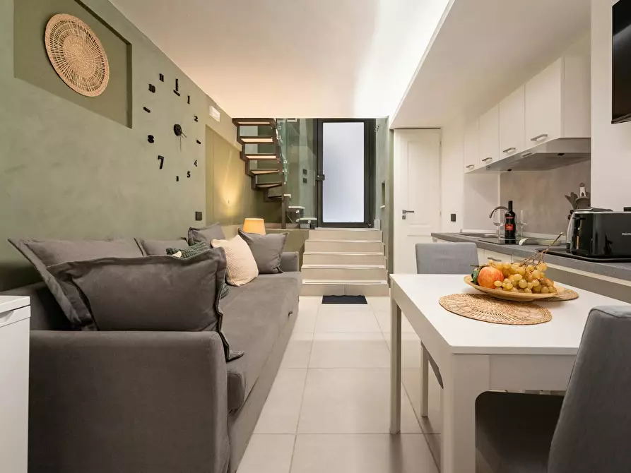 Immagine 7 di Appartamento in affitto  in Via della Vigna Vecchia a Firenze