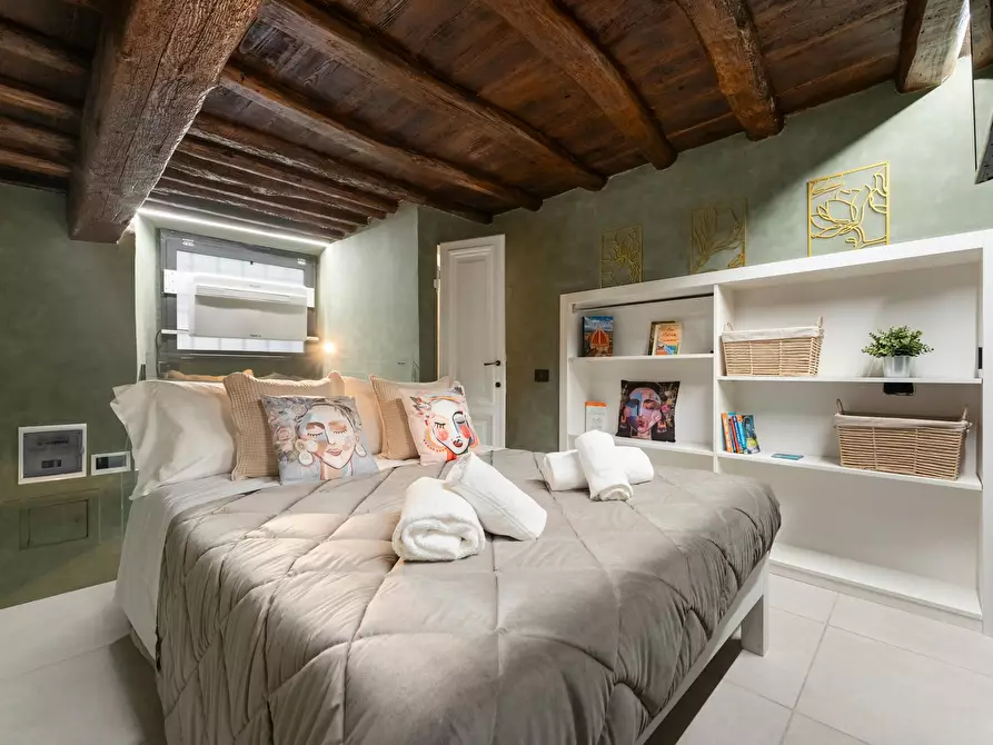 Immagine 2 di Appartamento in affitto  in Via della Vigna Vecchia a Firenze