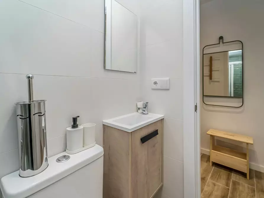 Immagine 7 di Camera in affitto  in Calle Democracia a Valladolid