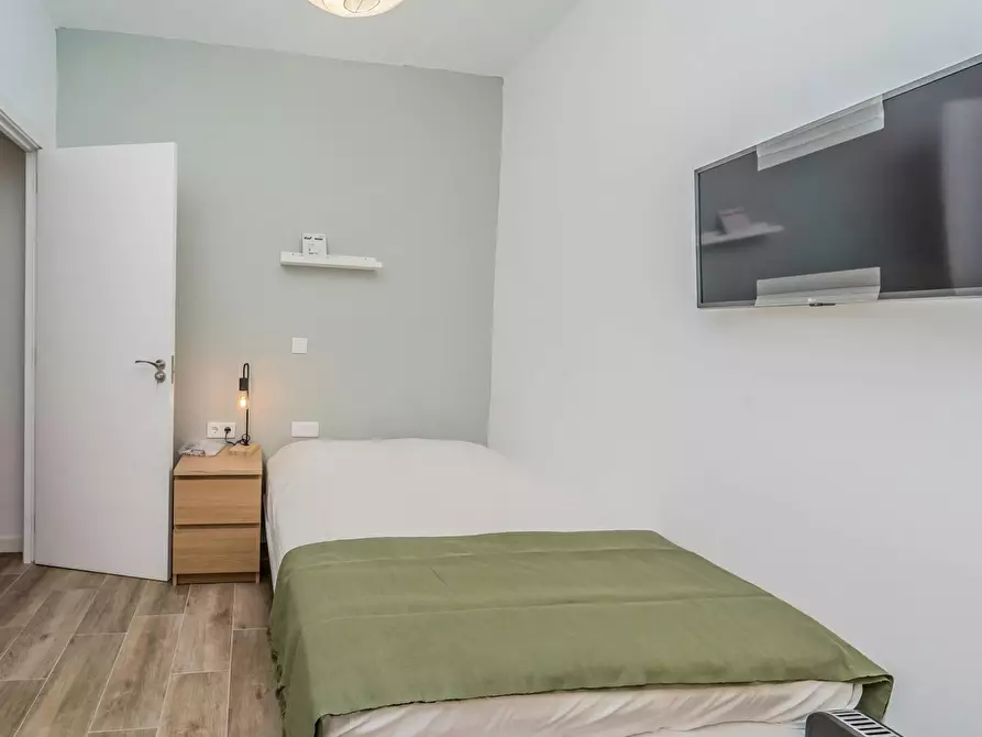 Immagine 2 di Camera in affitto  in Calle Democracia a Valladolid