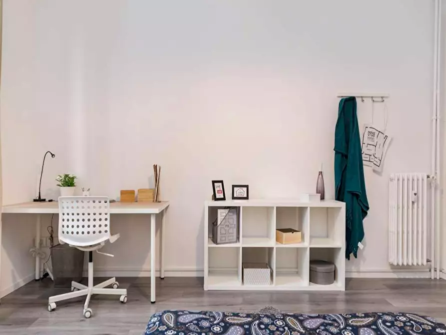 Immagine 3 di Camera in affitto  in Via Melchiorre Gioia a Milano