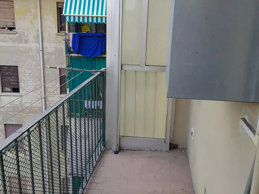 Immagine 5 di Camera in affitto  in Via Sant'Ambrogio a Torino