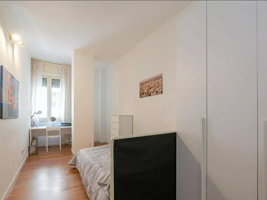 Immagine 4 di Camera in affitto  in Via Felice Casati a Milano