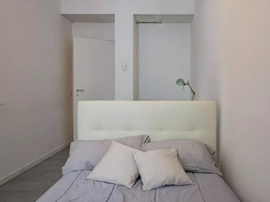 Immagine 1 di Camera in affitto  in Via Felice Casati a Milano
