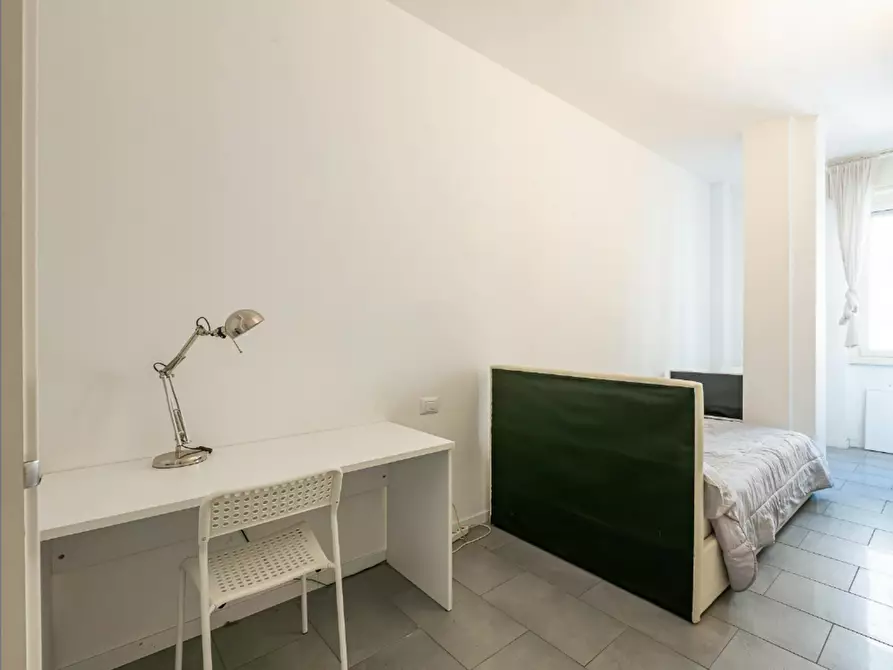 Immagine 2 di Camera in affitto  in Via Felice Casati a Milano