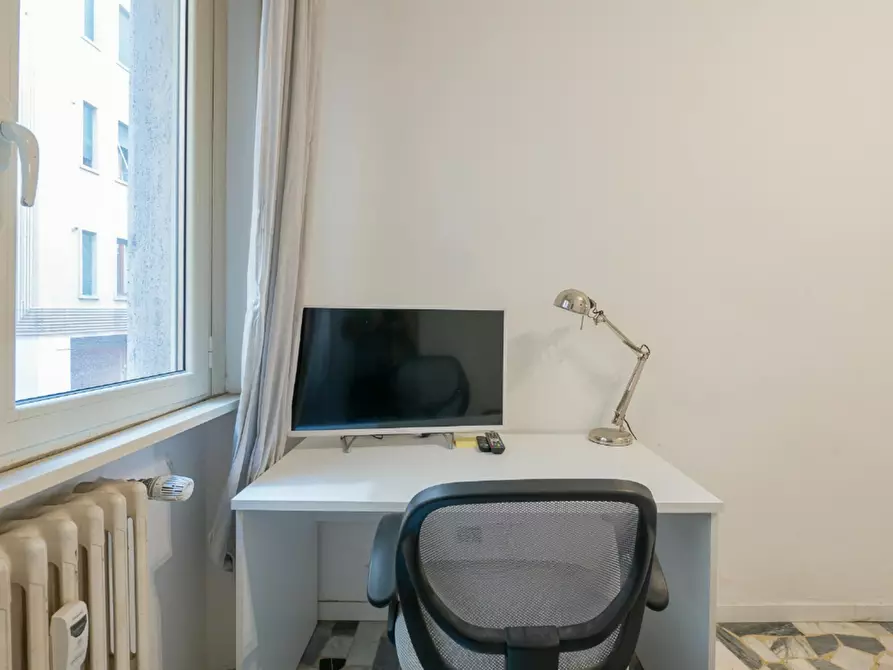Immagine 2 di Camera in affitto  in Via Felice Casati a Milano