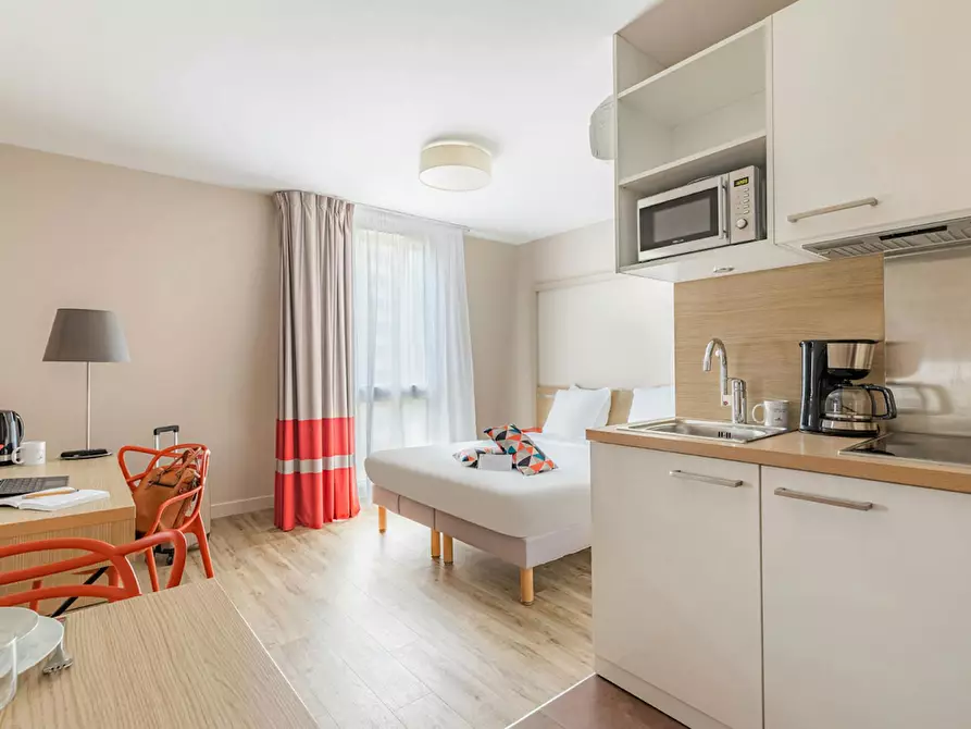 Immagine 1 di Appartamento in affitto  in Rue Docteur Finlay a Bordeaux