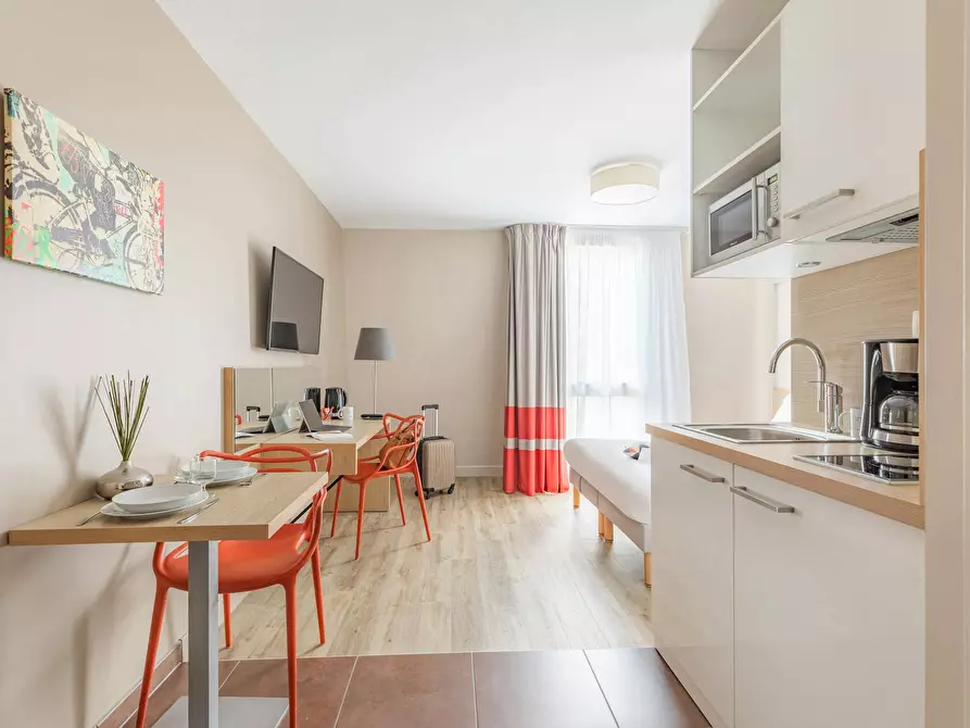 Immagine 4 di Appartamento in affitto  in Rue Docteur Finlay a Bordeaux