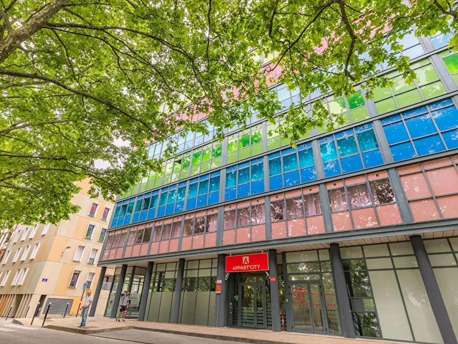 Immagine 9 di Appartamento in affitto  in Rue Général de Larminat a Bordeaux