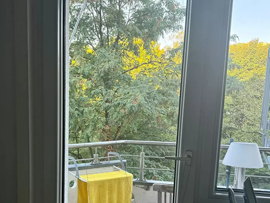 Immagine 10 di Appartamento in affitto  in Uhlandstraße a Düsseldorf