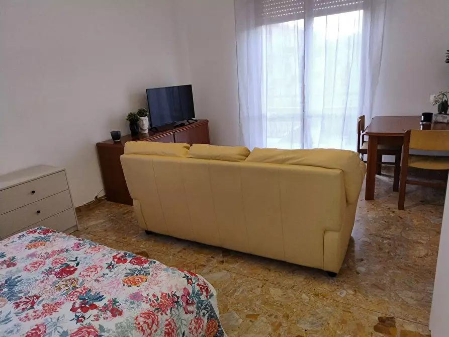 Immagine 2 di Camera in affitto  in Via Gaetano Giardino a Vicenza