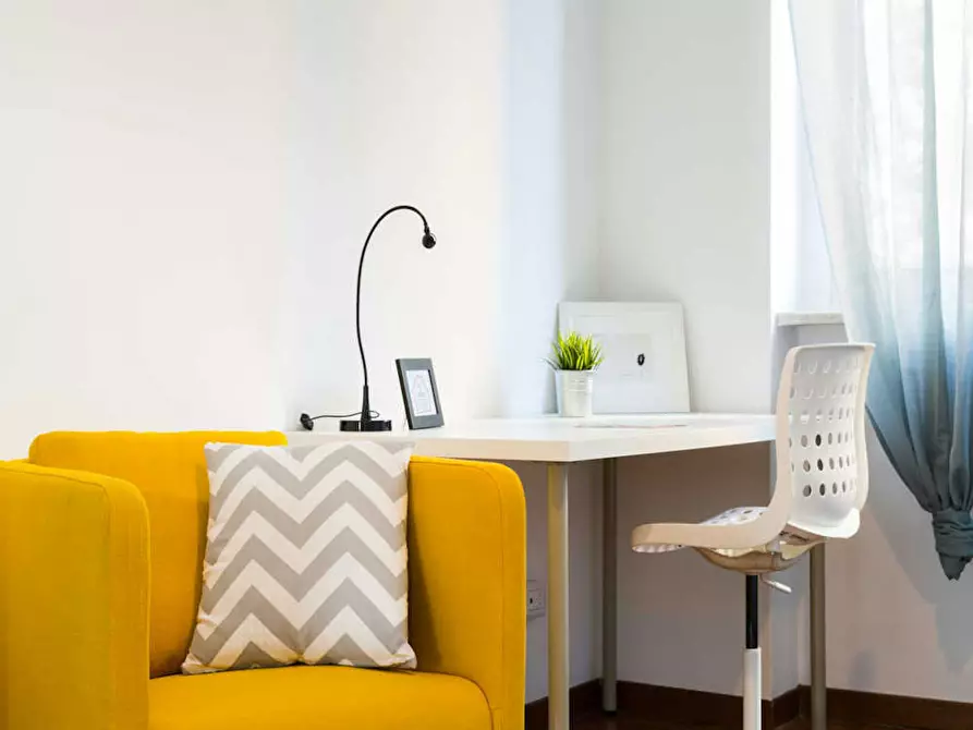 Immagine 6 di Camera in affitto  in Via dei Mandorli a Buccinasco