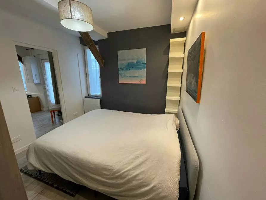 Immagine 9 di Appartamento in affitto  in Rue du Morvan a Paris
