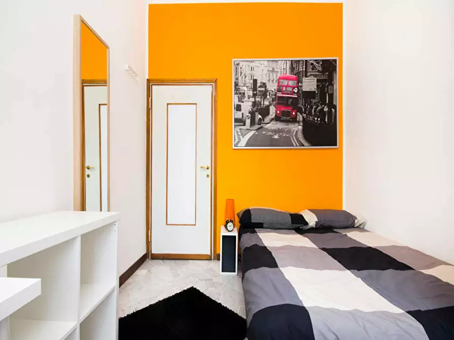 Immagine 2 di Camera in affitto  in Via Bartolomeo D'Alviano a Milano