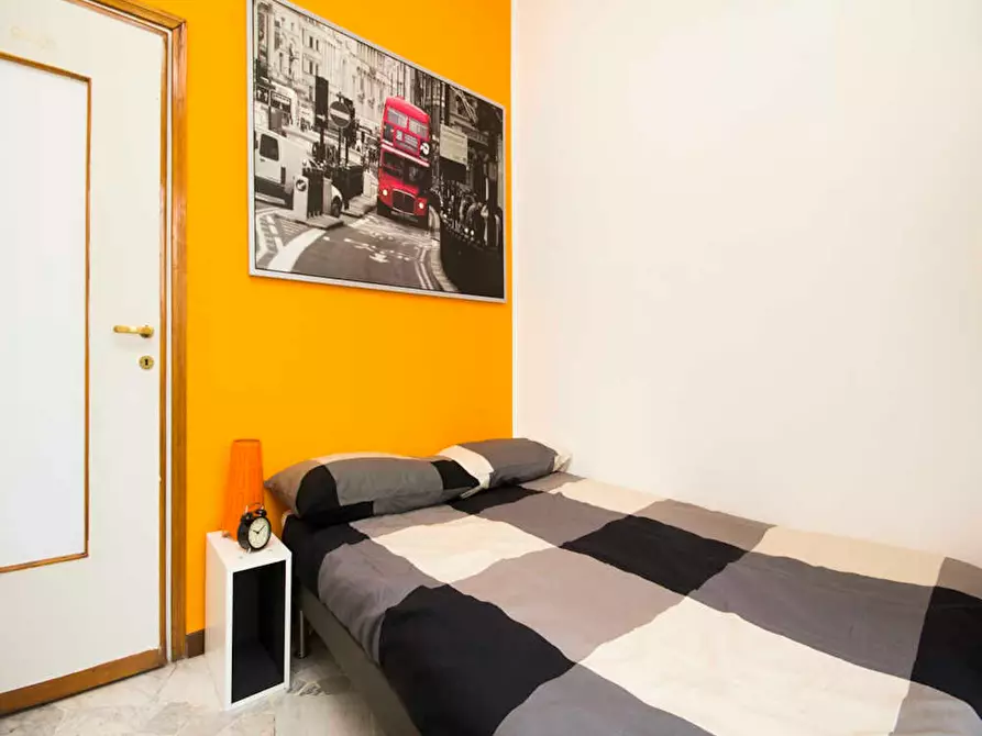 Immagine 1 di Camera in affitto  in Via Bartolomeo D'Alviano a Milano